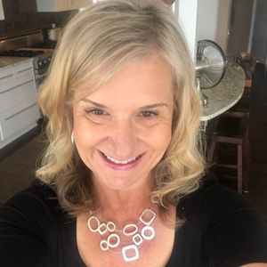 Meet your Posher, Deb